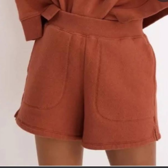 MWL Airyterry Stitched-Pocket Sweatshorts - Picture 1 of 5